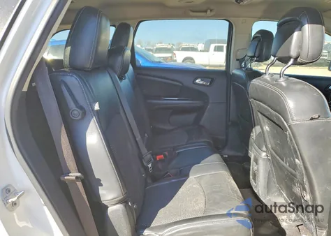 2019 Dodge Journey Crossroad from USA, damaged, VIN 3C4PDCGG7KT717671